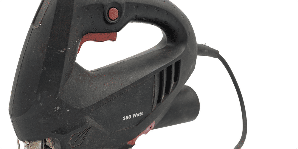 Guide pour bien graisser votre scie sauteuse